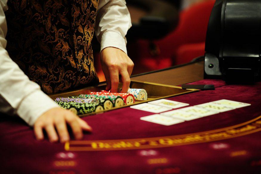 Top 10 Insider Tips We Learned From Casino Staff On Reddit